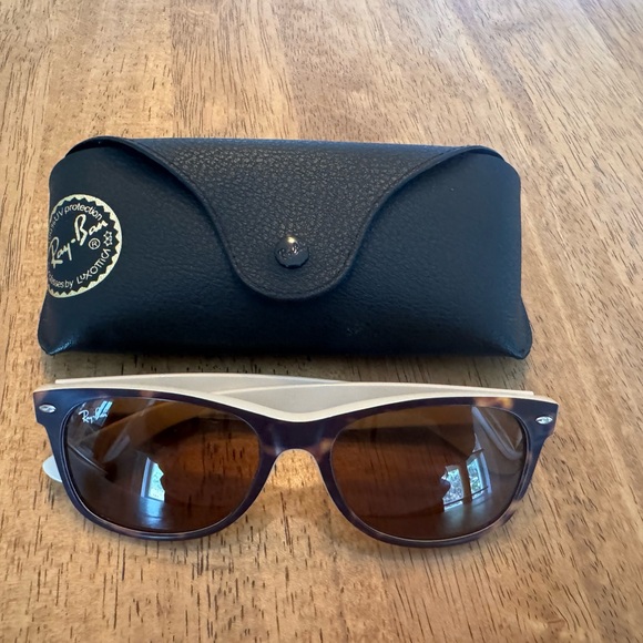 Ray-Ban Wayfarer Sunglasses Tortoise/Beige w/case - Picture 5 of 5